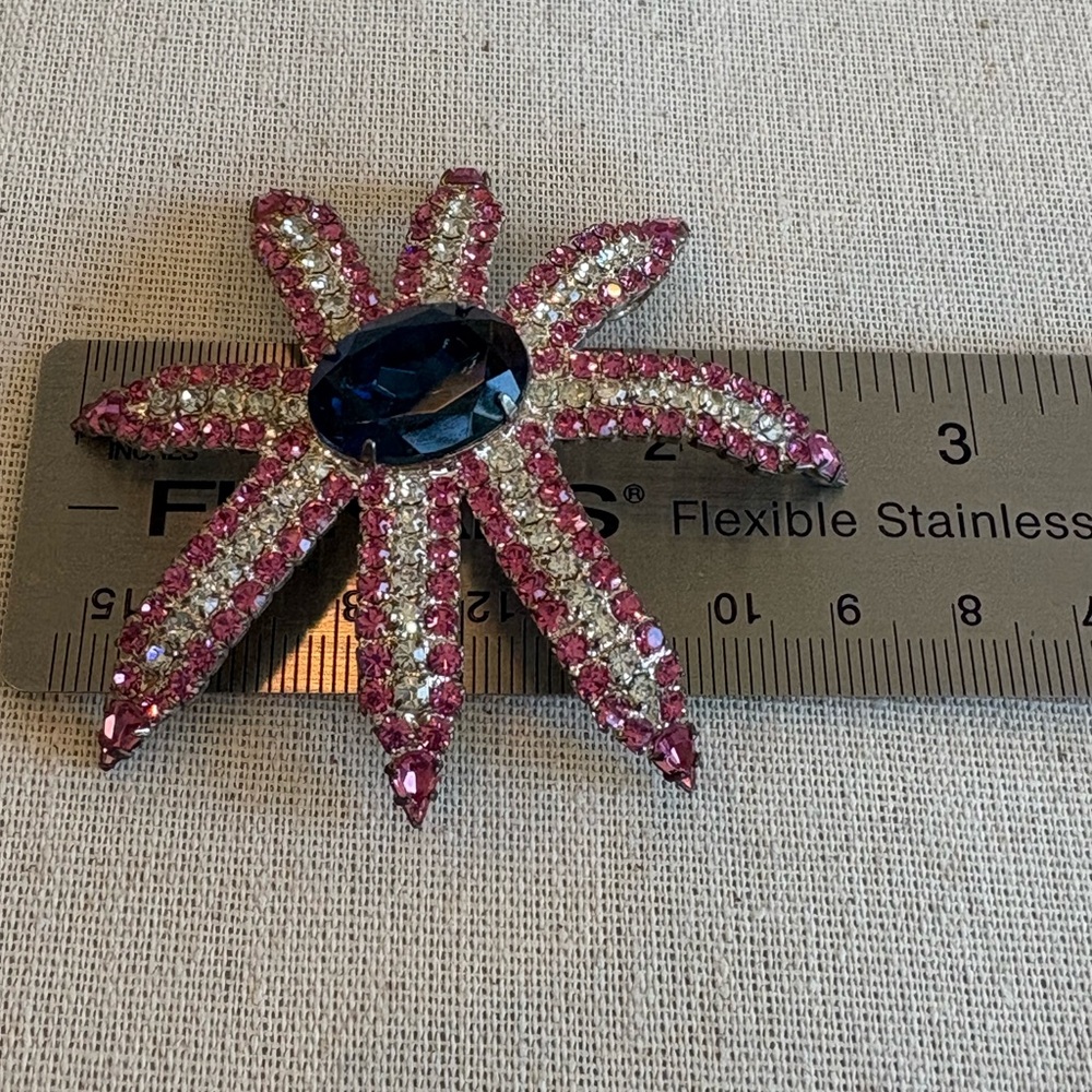 Rhinestone Starburst Pendant Brooch Pin - Picture 7 of 10